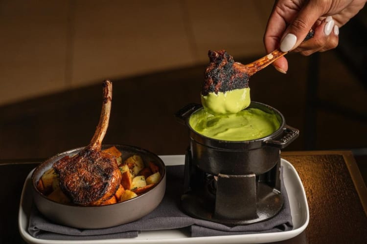 Lamb chop fondue