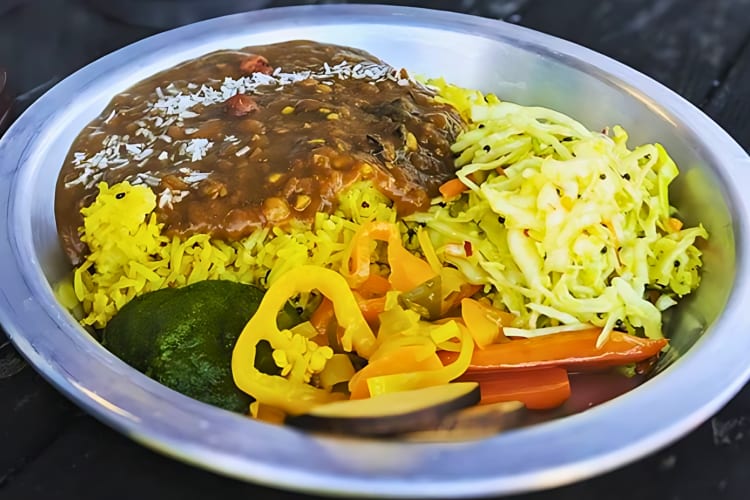 Try the seasonal dhal plate at this food truck in Portland