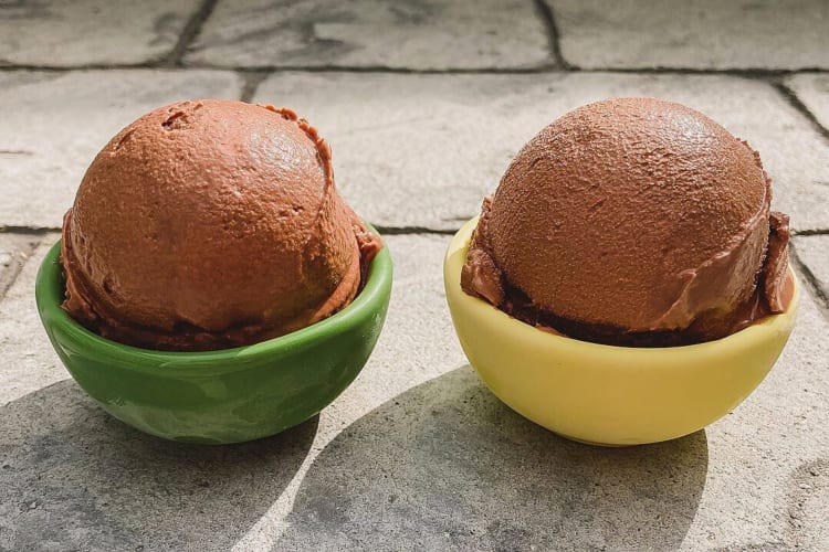 Two bowls of ice cream from ecco un poco