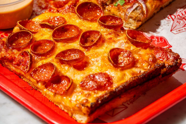 Prime Pizza is one of the best gluten-free restaurants in Los Angeles