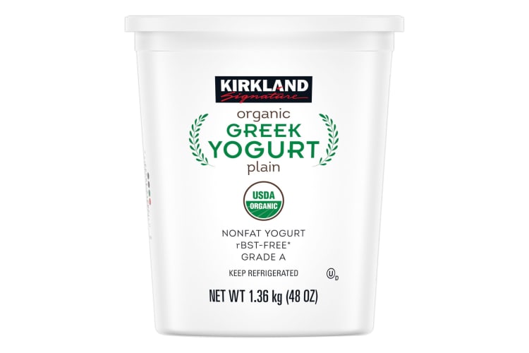 Kirkland Signature Organic Greek Nonfat Yogurt, Plain, 3 lbs.