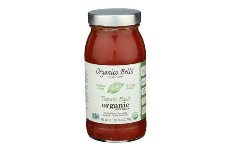A jar of organic tomato and basil pasta sauce.