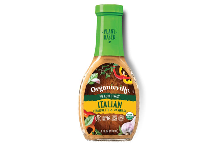 A zero-sodium vinaigrette is perfect for any salad.