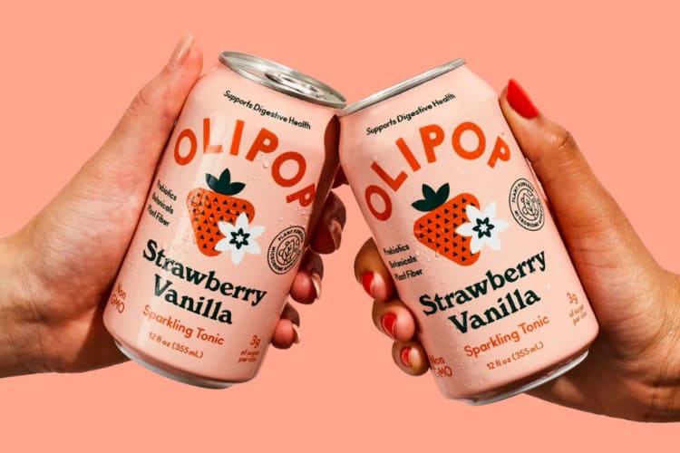 A blend of sweet strawberry juice, rich vanilla and a dash of tangy lemon.