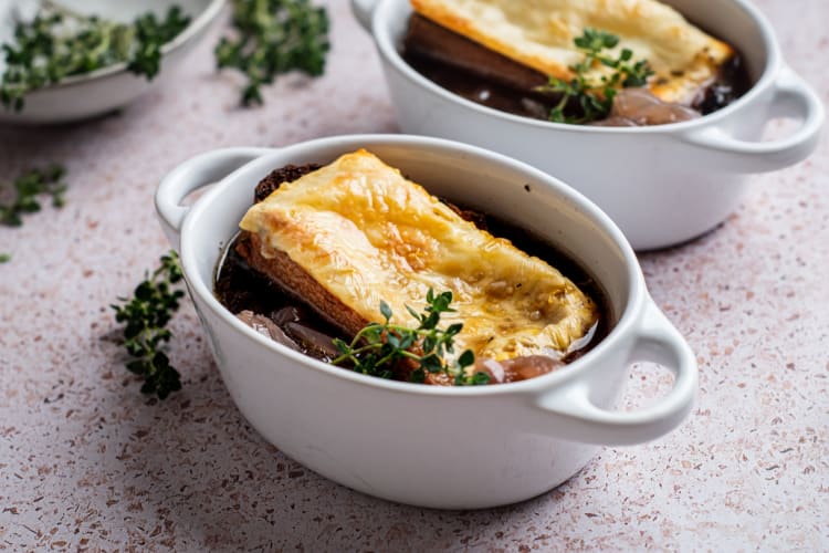 Healthy Instant Pot recipe of French onion soup
