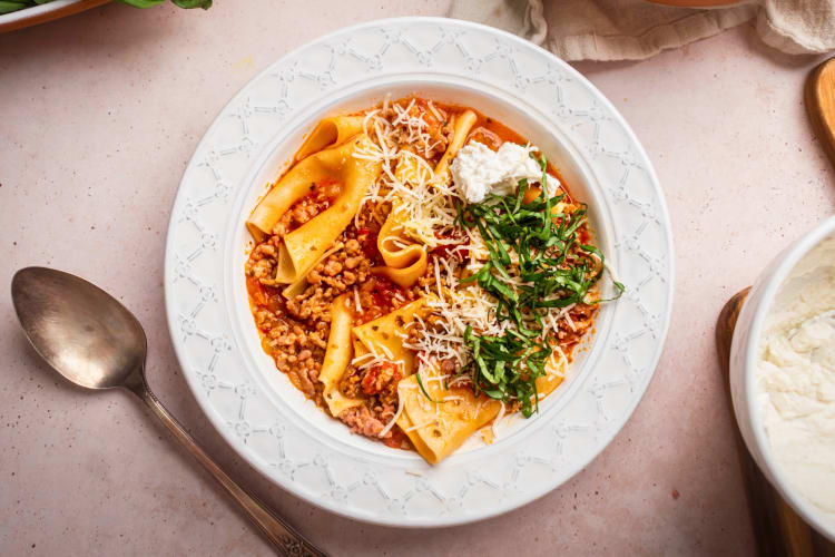 Instant Pot lasagna soup 