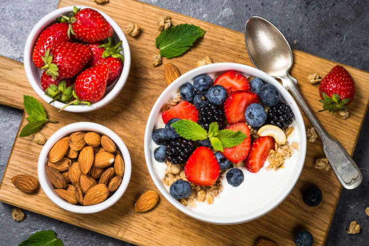 Greek Yogurt with Fruit and Granola
