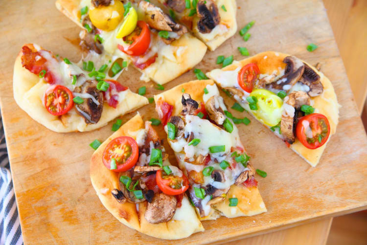 Naan pizza can be a high-protein breakfast option if you know how to prepare it right.