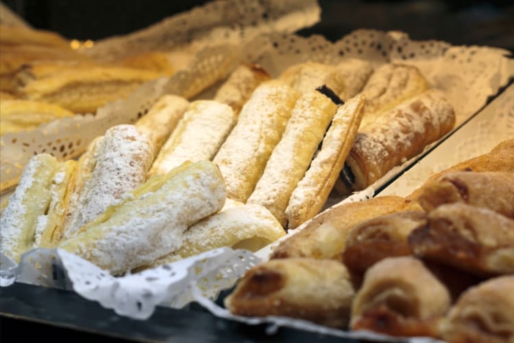 Travesseiro de Sintra is a sweet Lisbon food
