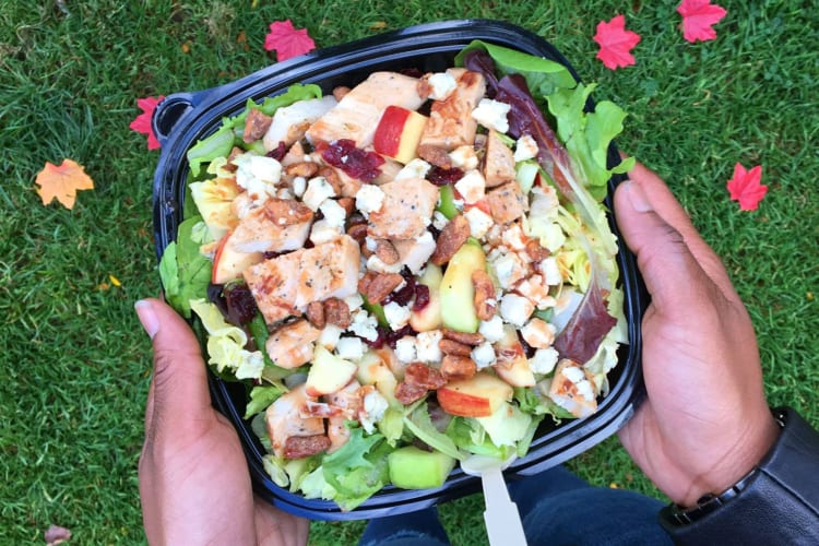 Apple pecan salad is a low-calorie fast food.