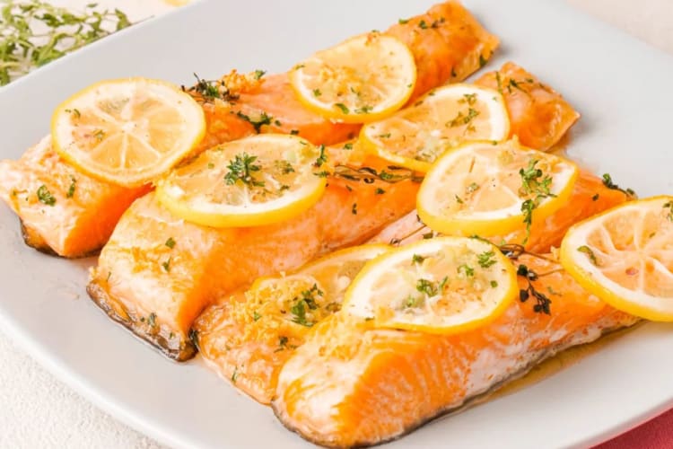 Salmon is a healthy low carb dinner idea.