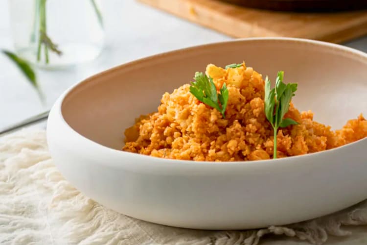 A bowl of Spanish cauliflower rice is one of the most popular low-carb dinner ideas.