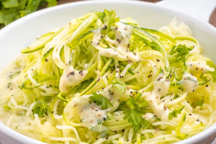 Alfredo sauce covered courgetti.