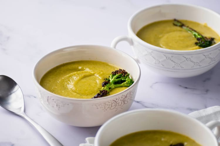 Instant Pot Broccoli Cheddar Soup