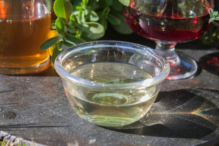 White wine vinegar served in a glass cup