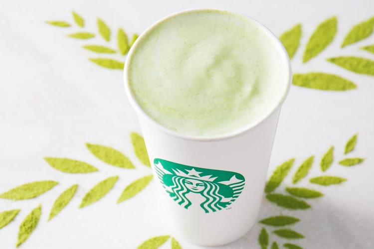A Starbucks Matcha Tea Latte in a takeaway cup