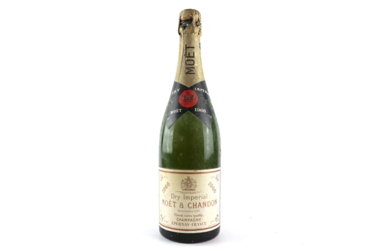 Bottle of Moët & Chandon Imperial Vintage