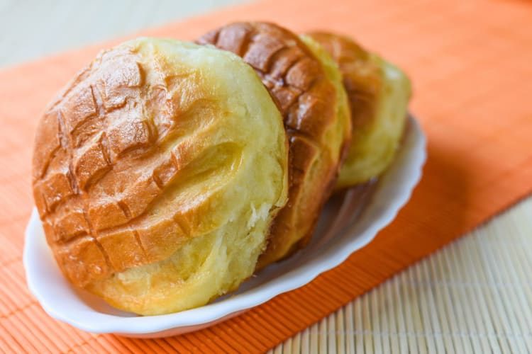 Bannock is a traditional Native American food.