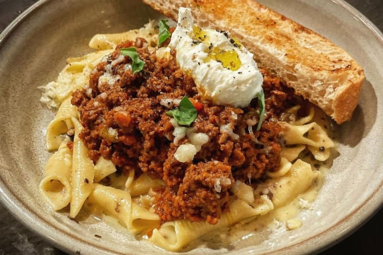 The Henry is a new restaurant in Miami serving a delicious Bolognese pasta