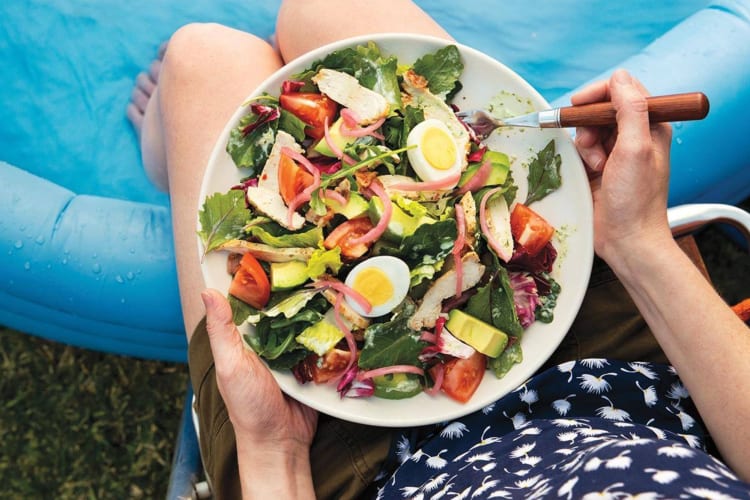 A paleo fast food option is a chicken salad.