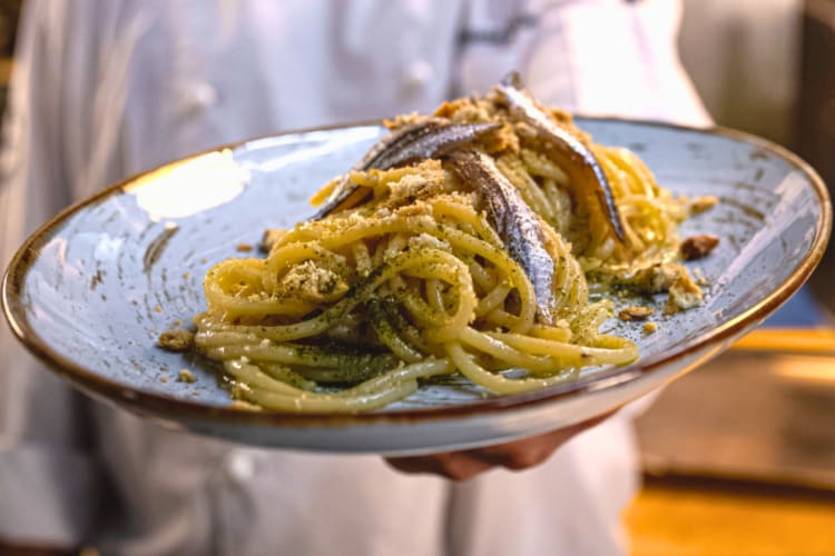 Try the spaghetti with anchovie sauce at this restaurant in Naples