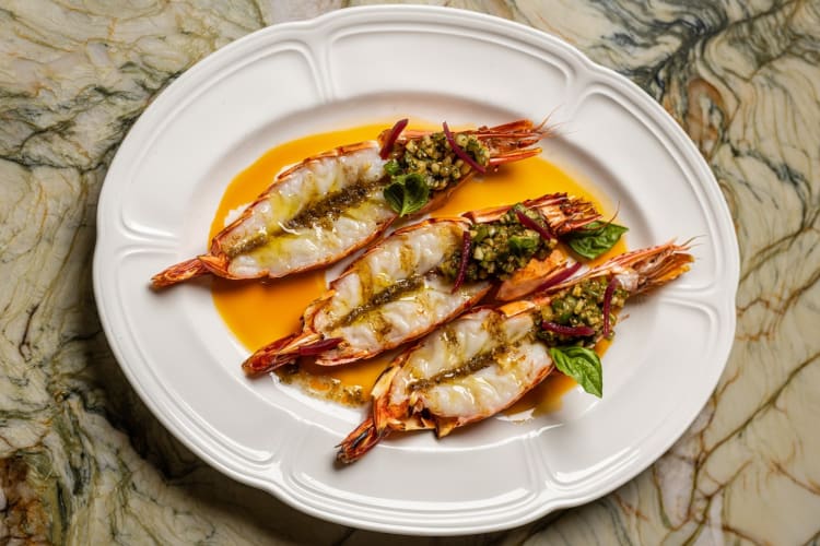 Bagatelle is a top choice for restaurants with private rooms in Miami 