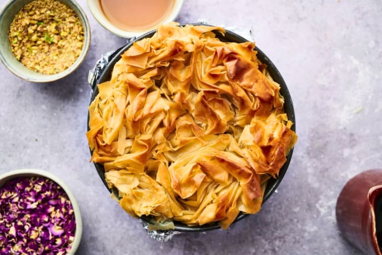 A baklava cheesecake.