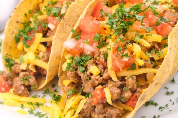 Tacos are a romantic dinner idea.