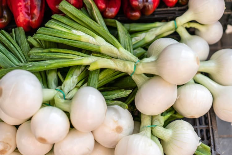 Sweet onions can work as a shallot substitute