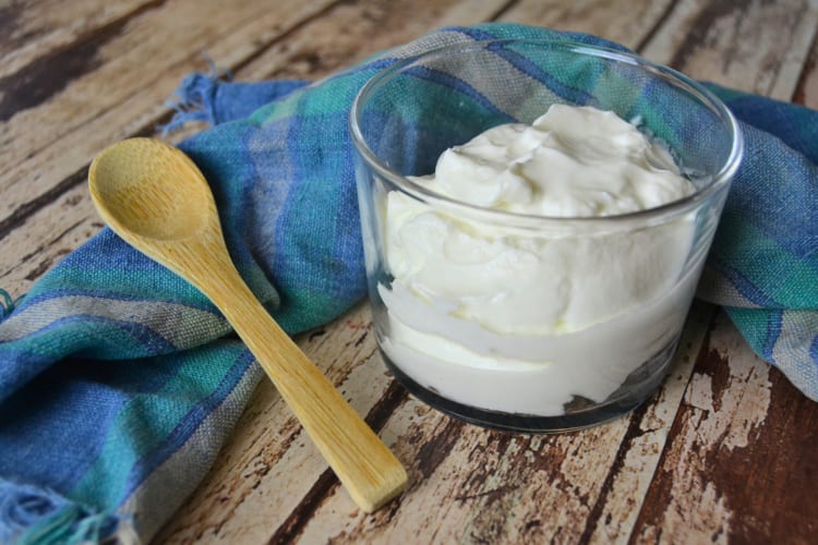 skyr in a glass bowl