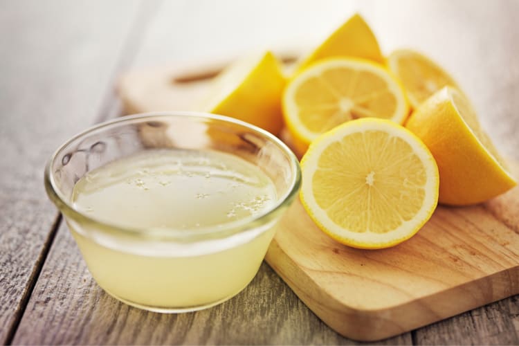 Lemon Juice is a perfect sumac substitute