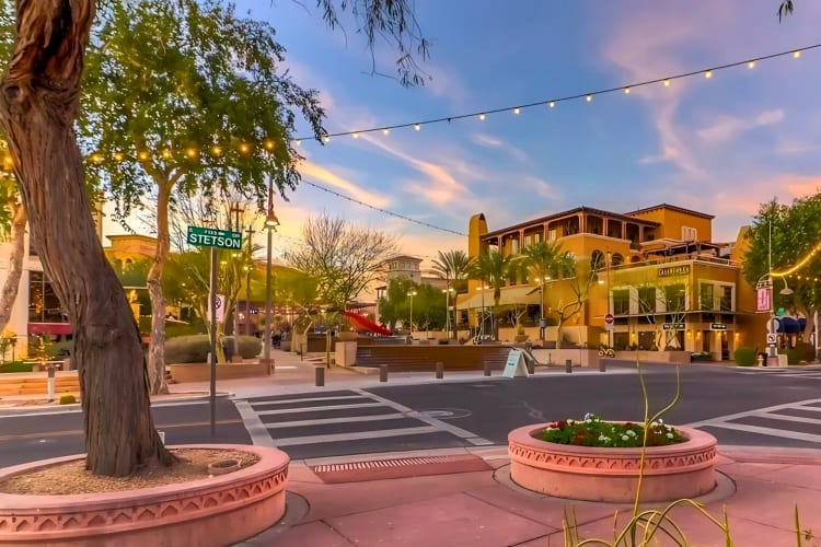 Oldtown Scottsdale is a great venue for team building activities in Phoenix