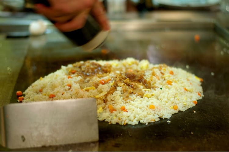 Flavor is a difference between teppanyaki vs. hibachi 
