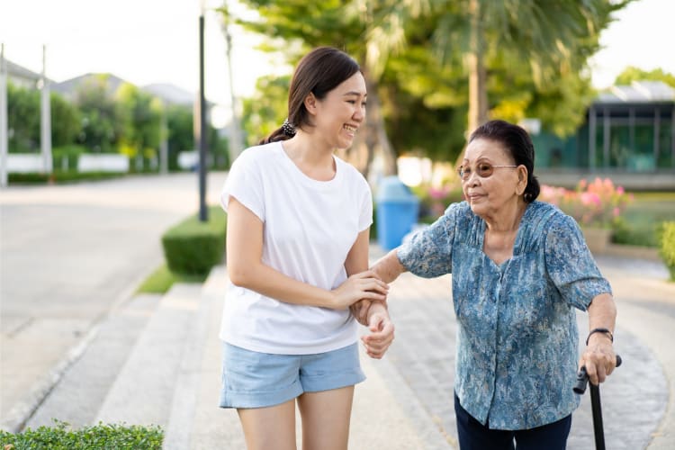Helping someone is a humble thinf to do before 40