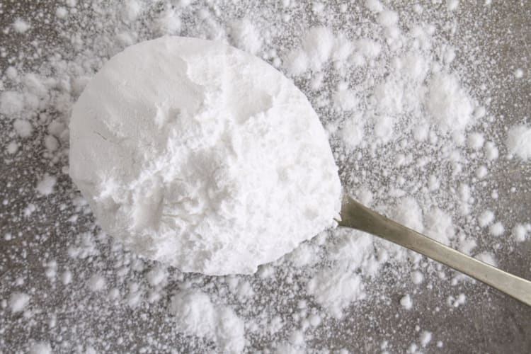 Powdered confectioners sugar