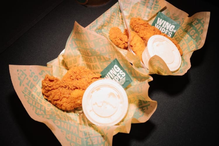 Plain Wingstop chicken tenders
