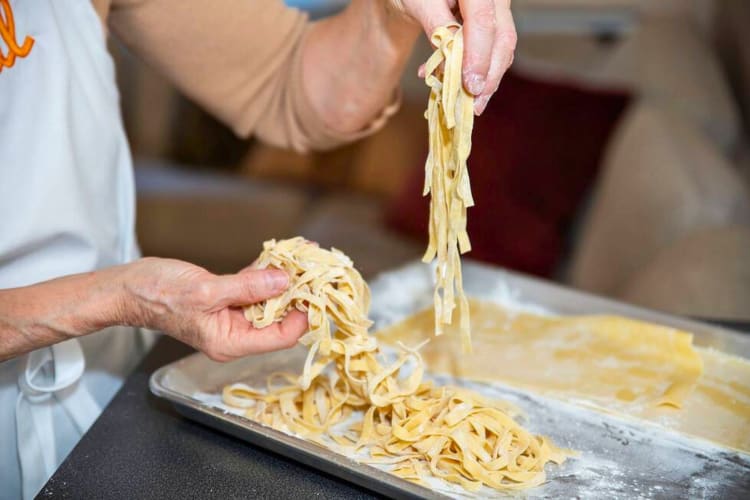 Learn the difference between ziti vs. penne