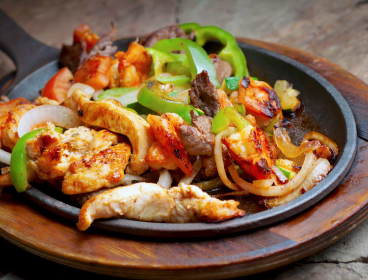 fajitas with beef shrimp and chicken
