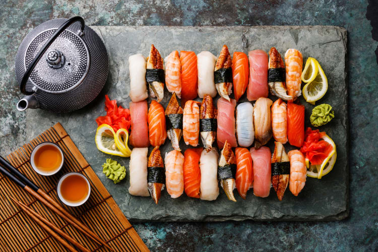 Sushi Master: The Ultimate Sushi Maker Set