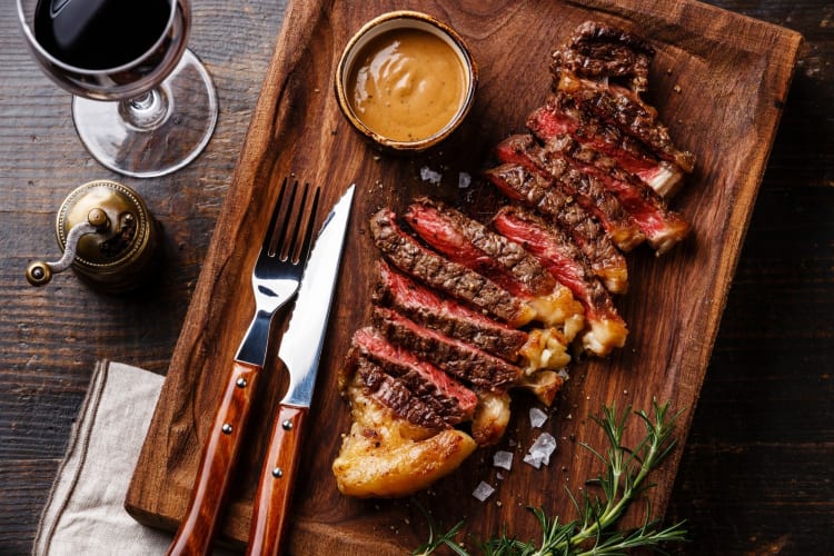 The 9 Best Steak Knives of 2024, Tested by Allrecipes