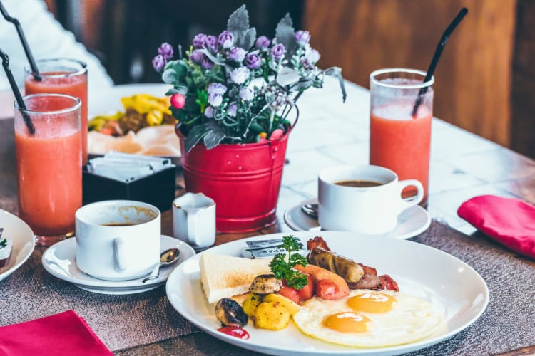 30 Breakfast Nook Bench Ideas That Will Cheer Up Your Mornings