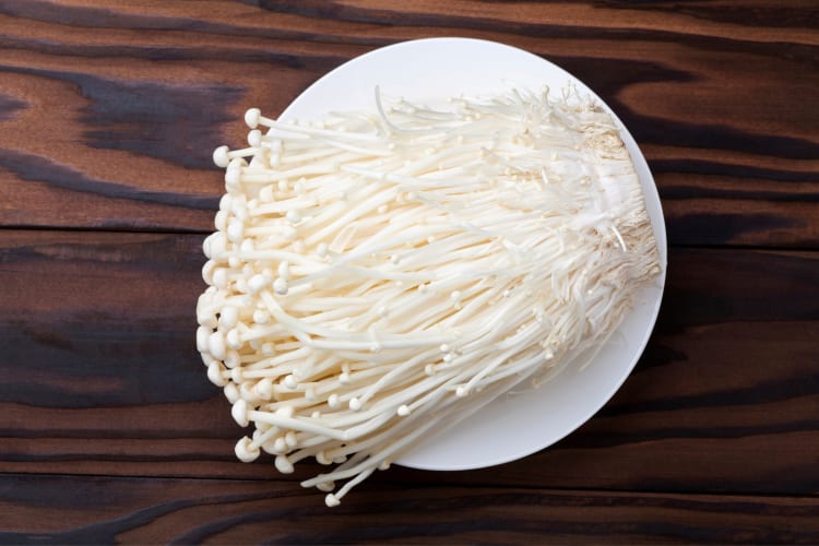 There is an enoki mushroom recall connected to multiple states