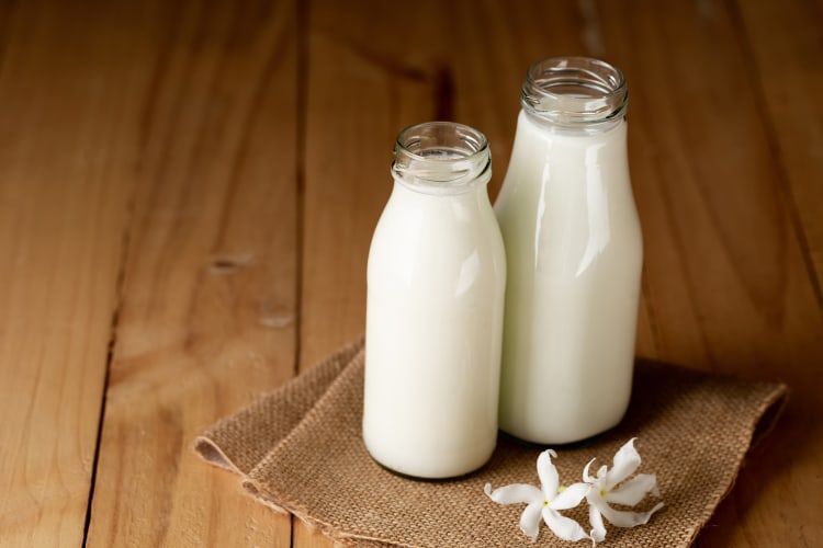 7 Heavy Cream Substitutes to Use in Any Recipe