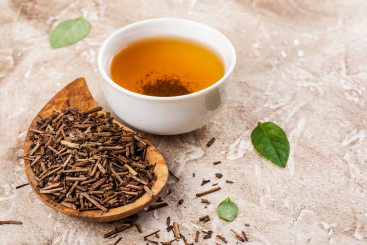 This guide answers the question what is hojicha tea