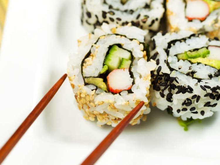 How to make easy sushi at home: Throw a hand roll party - Los Angeles Times