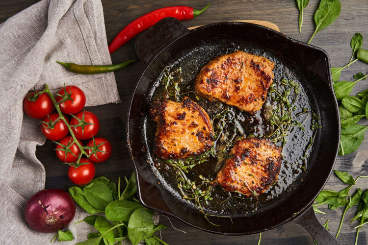 Winter Is Skillet Season. Here's How to Season Your Cast-Iron Cookware -  CNET