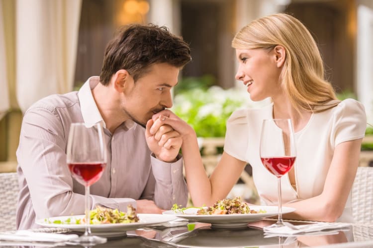 Enjoy romantic restaurants in Dallas.