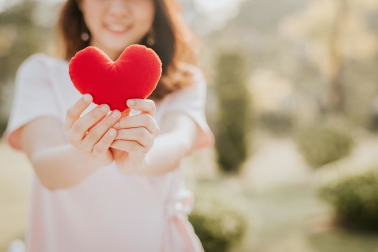 31 Homemade Valentine Cards That Make It Easy to Spread the Love