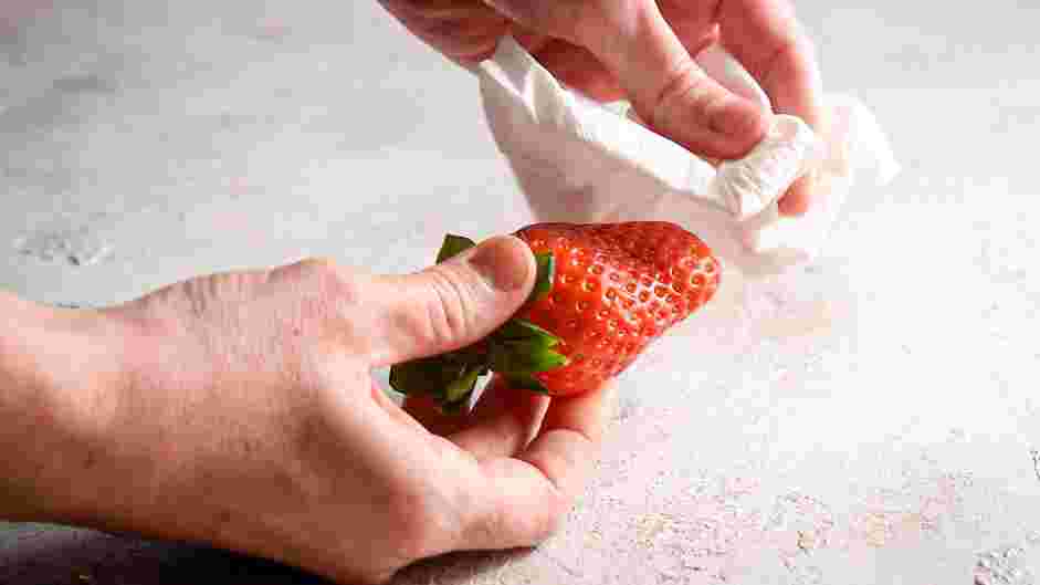 Candied Strawberries Recipe: Clean and pat dry the strawberries until they are thoroughly dry.