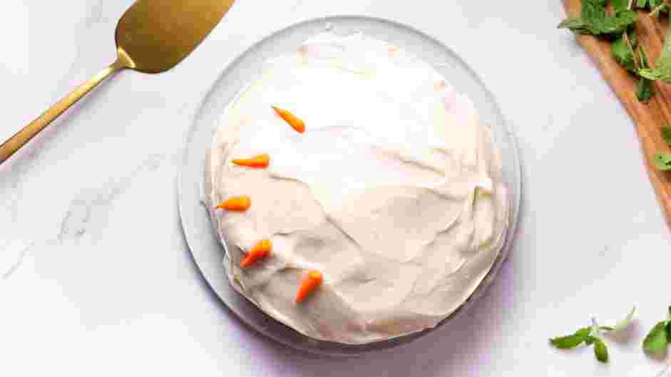 Vegan Carrot Cake Recipe: Prepare the frosting by mixing vegan butter, vegan cream cheese and icing sugar.